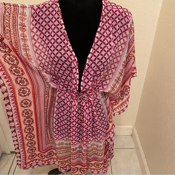 INTO THE BLEU By Amerex Sheer Pink and White Coverup. Size L - Picture 4 of 5